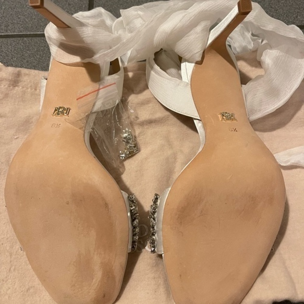 Badgley Mischka Bobbie Heel Ivory NEW - Picture 2 of 3